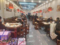 -地锅公社·现炒地锅鸡·地锅鱼·夜宵(罗锦路店)