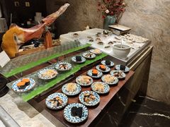 -半岛翡丽海鲜自助餐厅(观风亭店)
