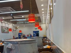 -地锅公社·现炒地锅鸡·地锅鱼·夜宵(罗锦路店)