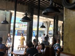大堂-喜茶(广州番禺奥园广场店)
