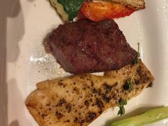 -马克西姆俄罗斯餐厅(通亚街店)