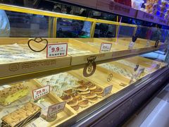 面包甜点陈列柜-南洋大师傅(昌平龙德广场店)