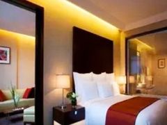 -上海龙之梦万丽酒店