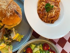 -鲨鱼美式餐厅酒吧Sharky