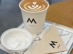 -M Stand(上海人民广场来福士店)