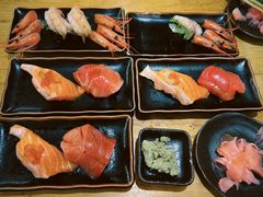 -元祖ぶっち切り寿司 魚心(三宫店)