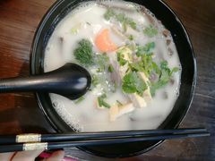 -鸭小妹鸭血粉丝(老门东店)