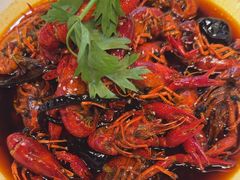 -路边边地标烧烤·川菜·小龙虾·音乐酒馆(良乡长虹店)