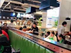 大堂-亚马逊环球美食百汇(新城吾悦广场店)