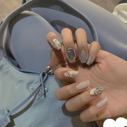 -慕拉美甲美睫皮肤管理