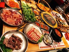 -青瓦炭韩潮烤肉(花园道店)