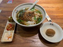 -湘人龙记老长沙米粉(鸟巢店)