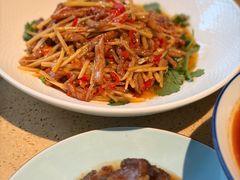 -铜锣湾·有麝自然香(重庆新天地店)