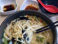 -灵芝妹子海鲜米线(劳动公园店)