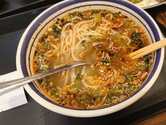 -云阿蛮云南生烫牛肉米线(奉贤路店)