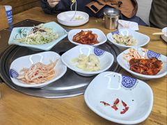 -亲昵春川鸡排(韩国美食街店)