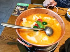 版纳野果酸汤鱼-云海肴·汽锅鸡·云南菜(苏州中心店)