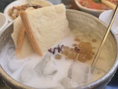 -啰啰冰屋(景洪总店)