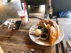 -漫咖啡(银泰创意城店)