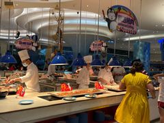 自助取餐区-帝企鹅自助餐厅•儿童岛•真企鹅(长隆企鹅酒店)