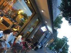 -聚点串吧·北京烧烤(赵登禹路店)