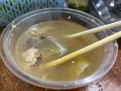 -威邵鸡煲(西华路总店)