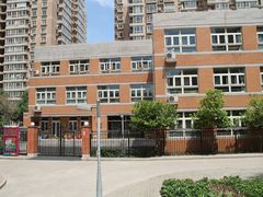 校门-井德幼儿园(韦伯豪园)