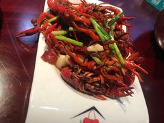 -霄汉牛三鲜湖北砂锅菜(万松园2店)
