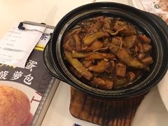 -新大咀港式茶餐厅(宝山万达店)