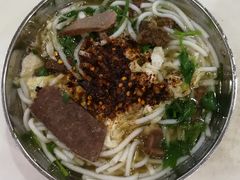 -花溪王记牛肉粉(四季花溪商场店)