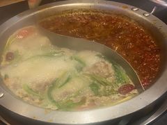 -沸炉重庆老火锅(军事博物馆店)