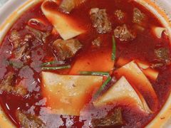 砂锅宽粉牛腩-亢龙太子酒轩·花园店