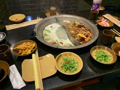 -宽板凳老灶火锅(南礼士路店)