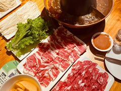 -一群羊手扒肉·火锅·早茶(远东公寓店)