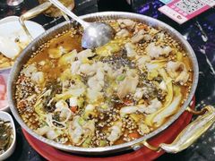 -椒行天下·干锅·牛蛙(万宝店)