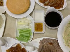 -大鸭梨烤鸭店(金顶街店)