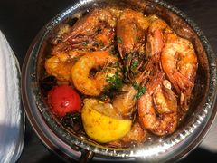 橄榄油蒜香煎虾-庐灶江南·江南菜·四合院Bistro(东直门雍和宫·原华侨宾馆店)
