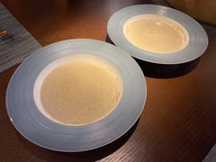 -卡普里披萨·牛扒·下午茶