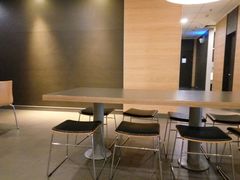 用餐区-麦当劳(磨子桥店)