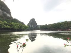 -星湖旅游景区七星岩