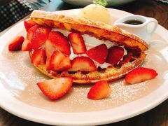 -ROAST coffee & eatery