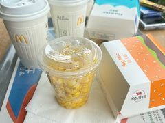 -麦当劳(展览路店)