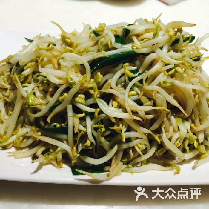 韭菜炒笨豆芽