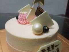 荔枝覆盆子白巧克力慕斯-黑池口感烘焙·生日蛋糕(坂田店)