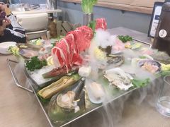 -日进一片海.生腌海鲜火锅.宵夜烧烤(三里屯总店)