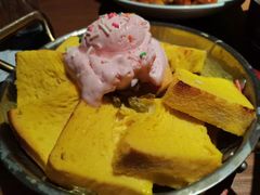 火爆面包-吕氏疙瘩汤·新鲁菜(济南万象城店)