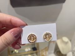 -LADY FAFA(巨鹿路陕西南路路口店)