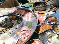 -哈哈碳都·牛肋条无限自助烤肉(宝龙店)
