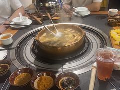 -阿山卓·野生菌火锅·纳西火塘烤肉