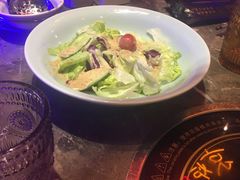 -三人行骨头王火锅(长寿店)